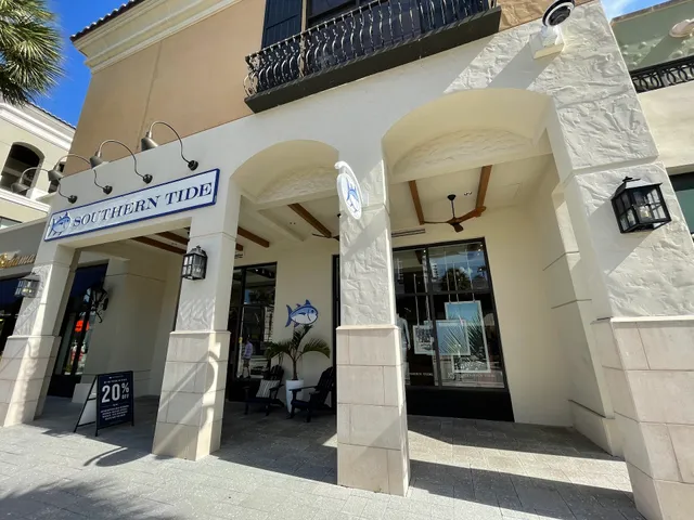 Southern Tide Las Olas Blvd