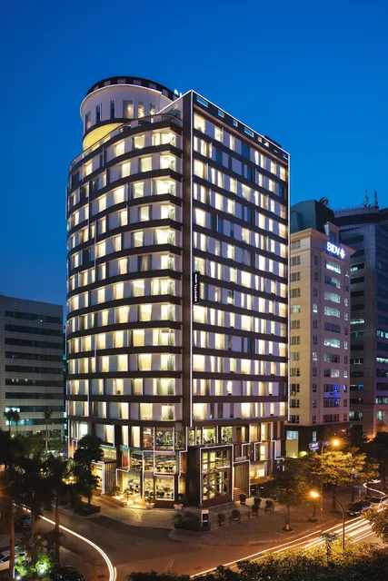 Novotel Suites Hanoi