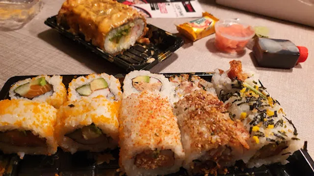 Sakura sushi delivery