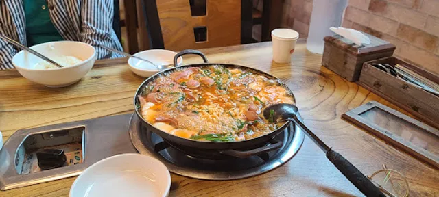 전통의정부부대찌개