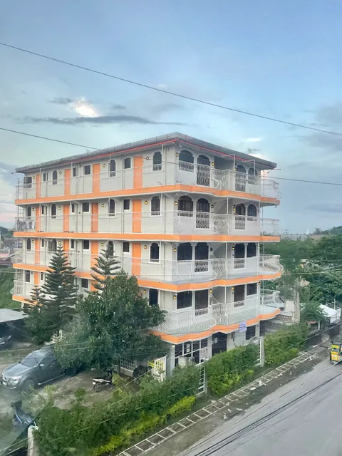 Cenco Suites Residences - Bayview Amaya 1 Tanza