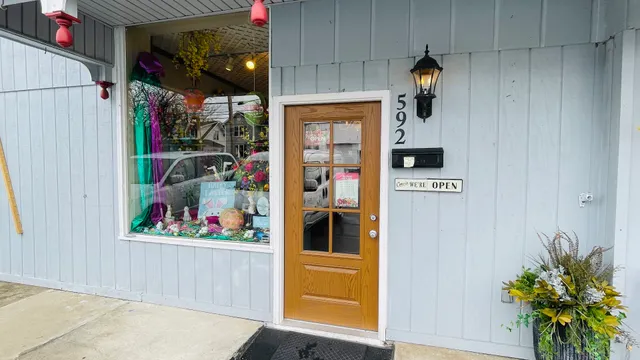 Foley's Florist & Gift Shop