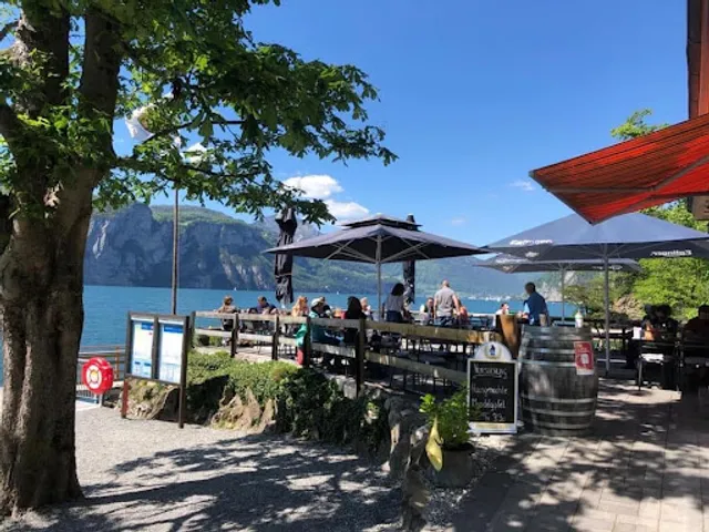 Seebeizli am Urnersee