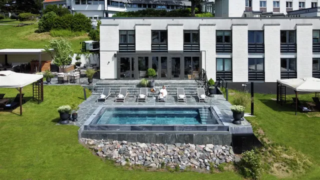 Lovik Hotel & Conference Hotel