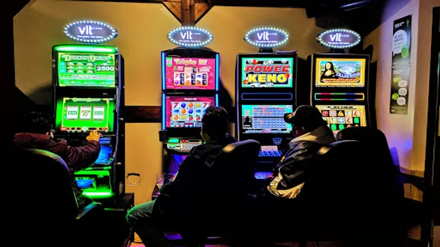 LaBone's Kitchen & Bar