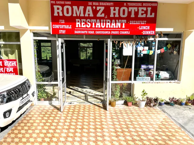 Roma'z Hotel & Restaurant