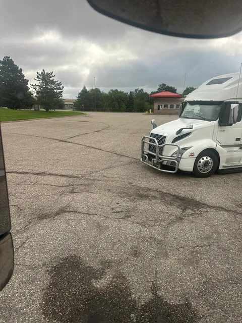 UNFI Grocery Distribution Center