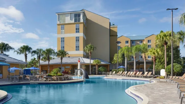 Fairfield by Marriott Inn & Suites Orlando at SeaWorld®