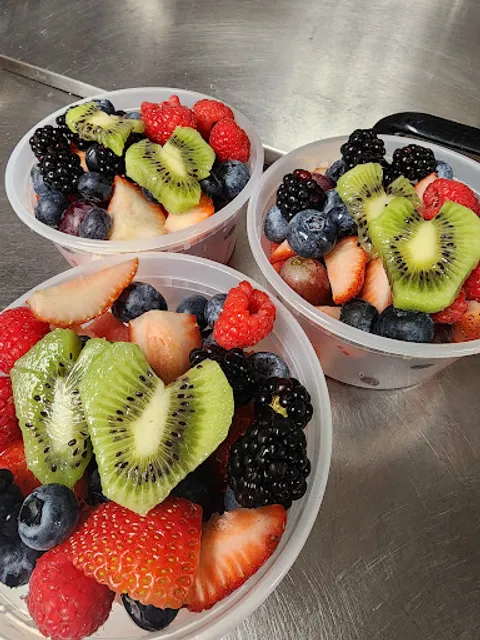 Main Squeeze Juice Bar & Cafe