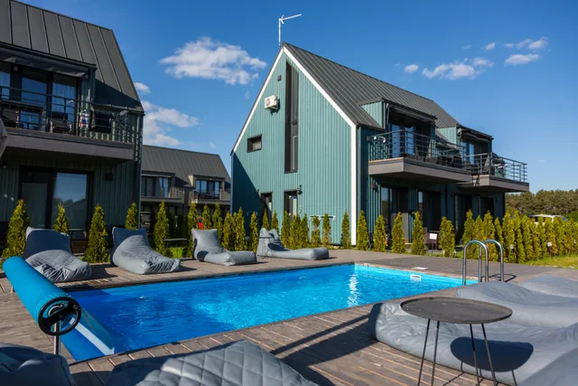 Lilly Apartment with Pool and Terrace