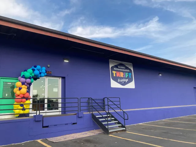 Global Neighborhood Thrift & Vintage