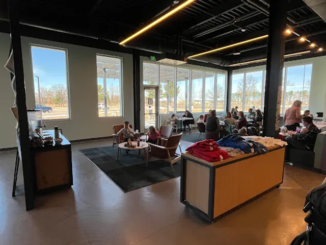 Colorful Plate Café