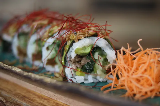 Komomo par Christian Ventura