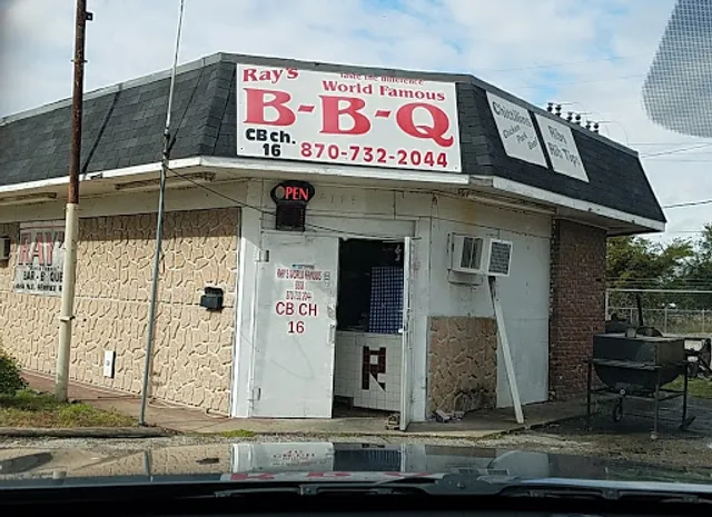Ray's World Famous BBQ
