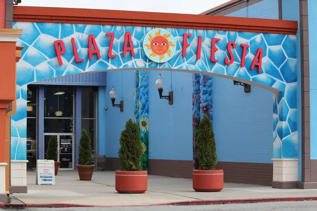 Plaza Fiesta