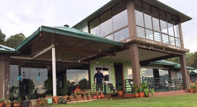 Shola Heights Baamikonda