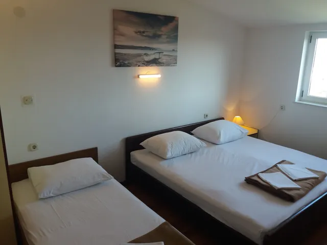 Apartments Meri & Josip