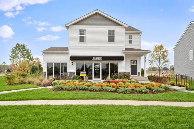 Stonewater Traditional Single Family by D.R. Horton