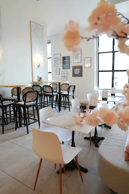 Teds Breda Botanique - All Day Food & Drinks