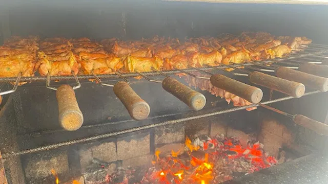 Assados na Brasa CWB – Casa de Carnes, Costela & Feijoada em Curitiba