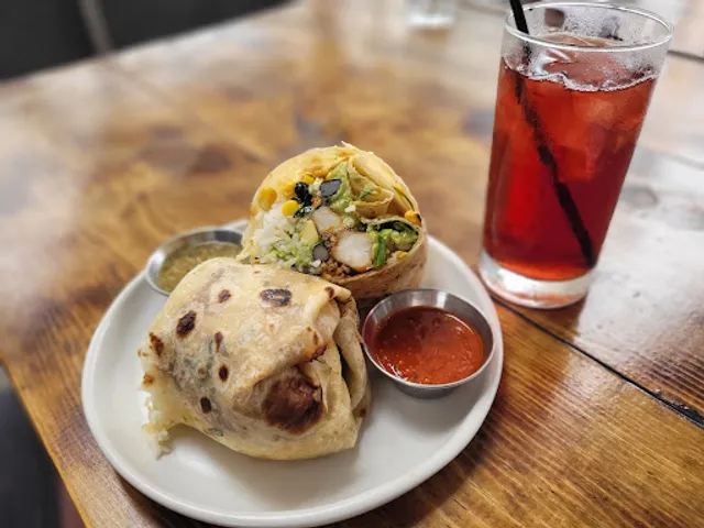 Oralia Coffee & Kitchen