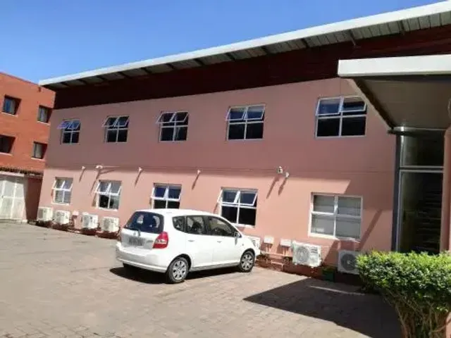 Essenwood Park Hotel