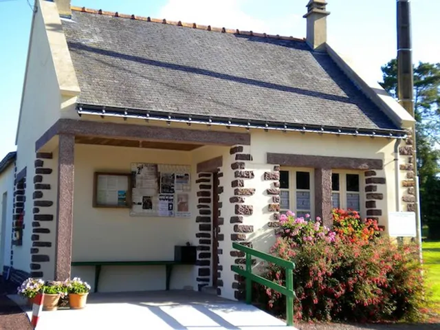 Camping Le Val aux Fées - Brocéliande