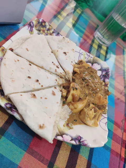 Fast Food and Taas House.