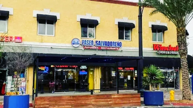 Paseo Salvadoreño Restaurant