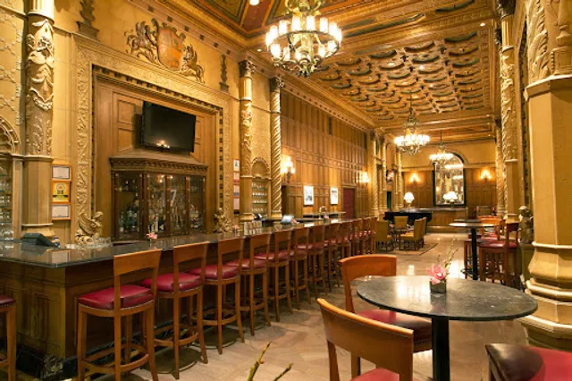 Gallery Bar and Grill