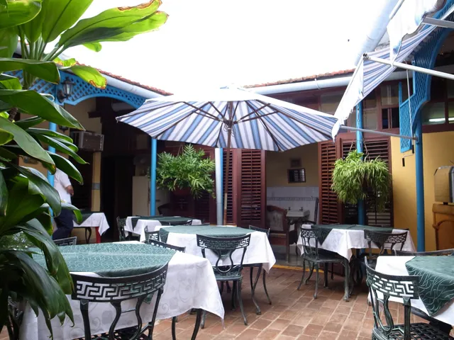 Bar Restaurante M. Esquerra 464