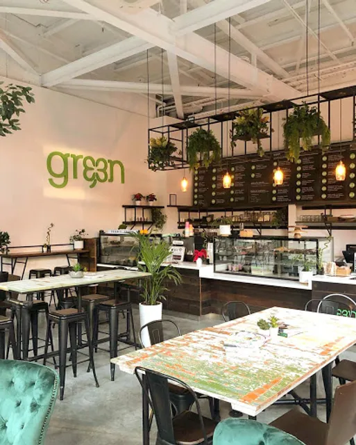 Gre3n Superfood & Juice Bar - The Crossing