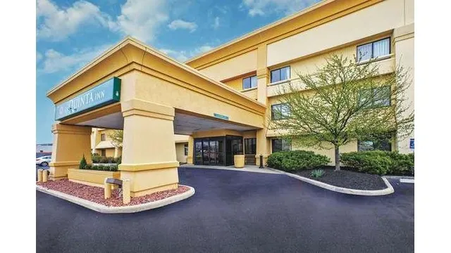 La Quinta Inn by Wyndham Toledo Perrysburg