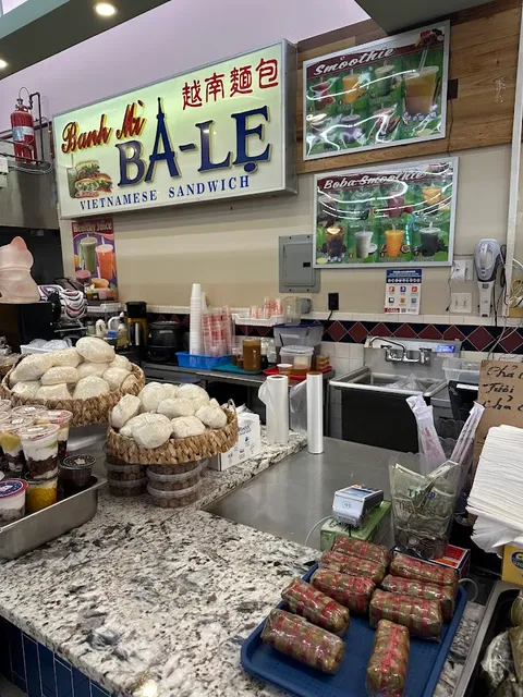 Bánh Mì Ba Lẹ