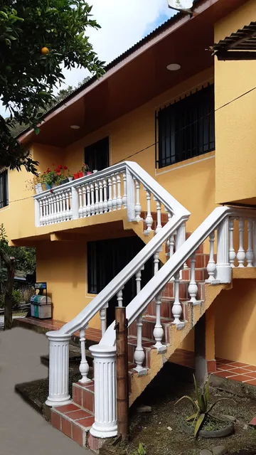 Hospedaje Tierradentro & Tienda Ricos Jugos