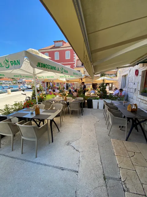 Restaurant & Lounge Bar Vespera