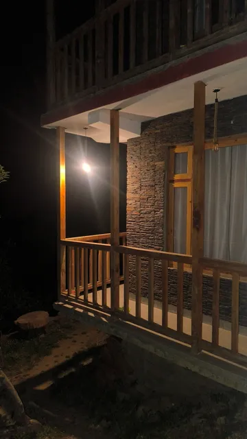 Him Kuteer Lodge & Restaurant Shangarh