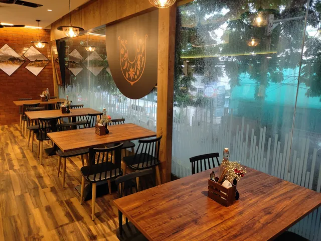 URBAN SPICE - Asian Bistro