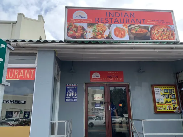 Mount Everest Halaal Indian restaurant @ takeaway