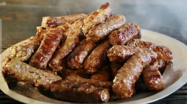 Voulez-Vous Burger & Steakhouse