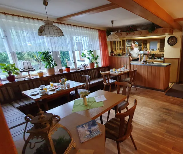 Gasthaus "Zum Plothenteich" - Philipp Semmler