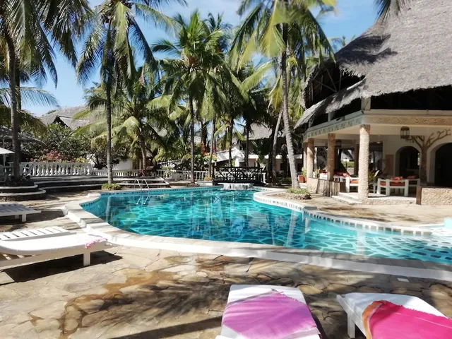 Aquarius Beach Resort