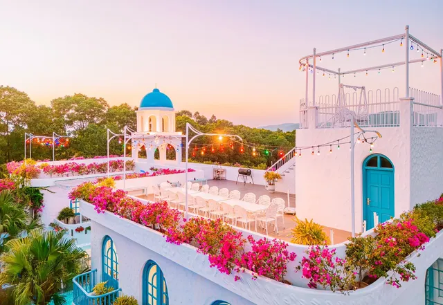 Santorini Hạ Long Villa