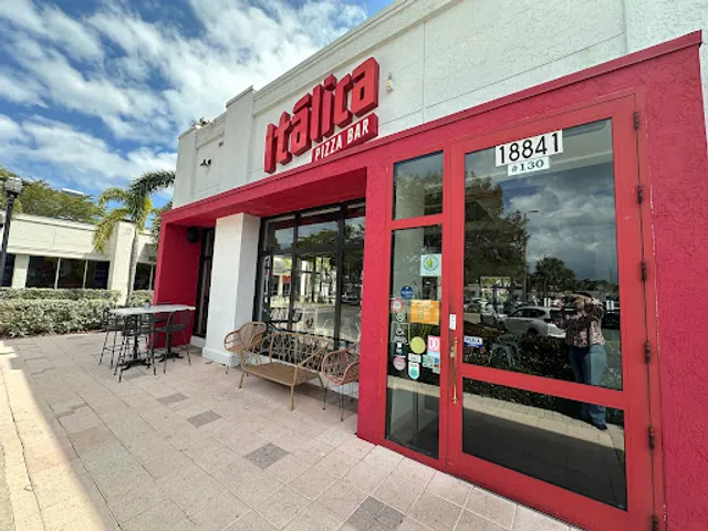 Itálica Pizza Bar