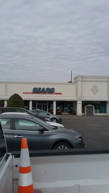 Town & Country Shopping Center