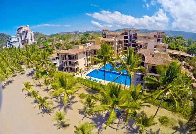 Ocean beach hotel Jaco