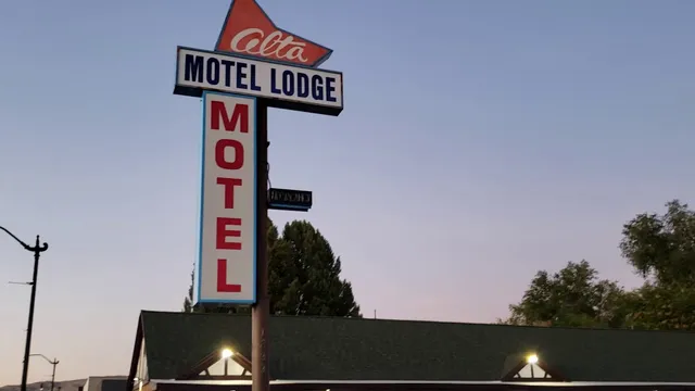 Alta Motor Lodge Motel