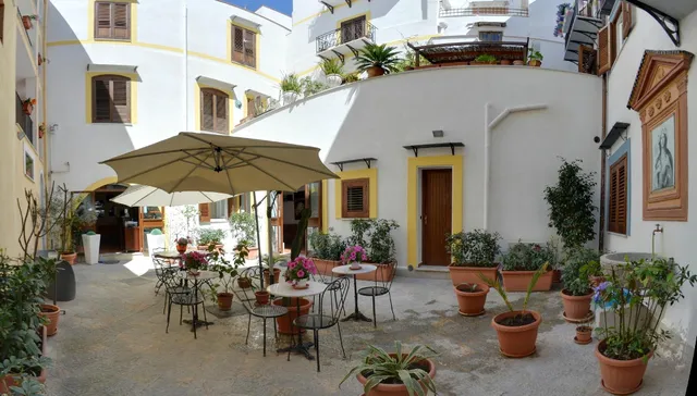 Al Giardino dell'Alloro