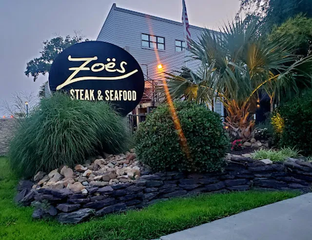 Zoes Steak & Seafood