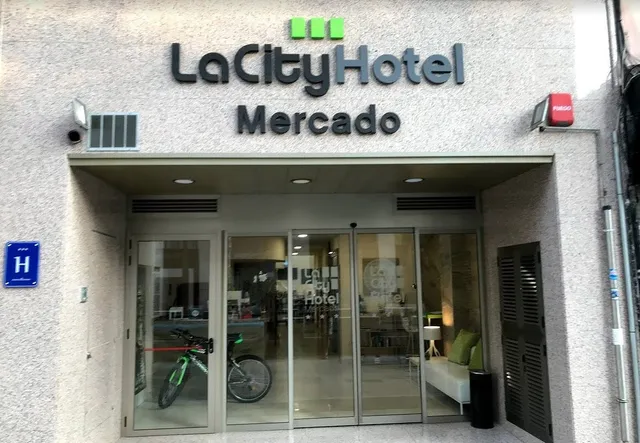 Hotel La City Mercado